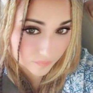 Meet your Posher, Gilda